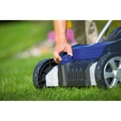 LUX Elektro-Vertikutierer Und -Rasenlüfter E-VL-1800/36 Mit 1.800 W 9 LUX Elektro-Vertikutierer Und -Rasenlüfter E-VL-1800/36 Mit 1.800 W -Gartenwelt Günstiges Geschäft 2725836 2137 3