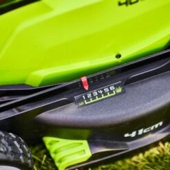 Greenworks Akku-Rasenmäher G40LM41K4 KIT 40V -Gartenwelt Günstiges Geschäft 6952909025865 2705 CU 01