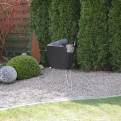 VASNER Merive M2 Feuerkorb Mittelhoch Abgerundet Schwarz -Gartenwelt Günstiges Geschäft sign garten terrasse mood3